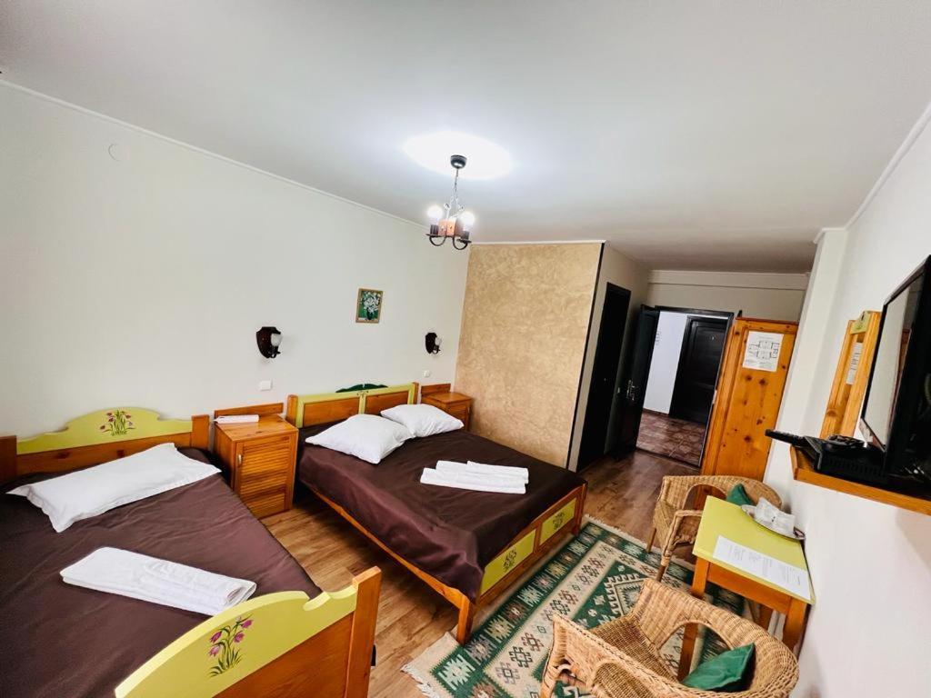 Pensiunea Casa Boiereasca Peştera Zewnętrze zdjęcie